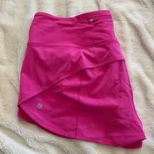 Speed Up High-rise shorts